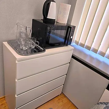 Hostel Transhostel Orhideja