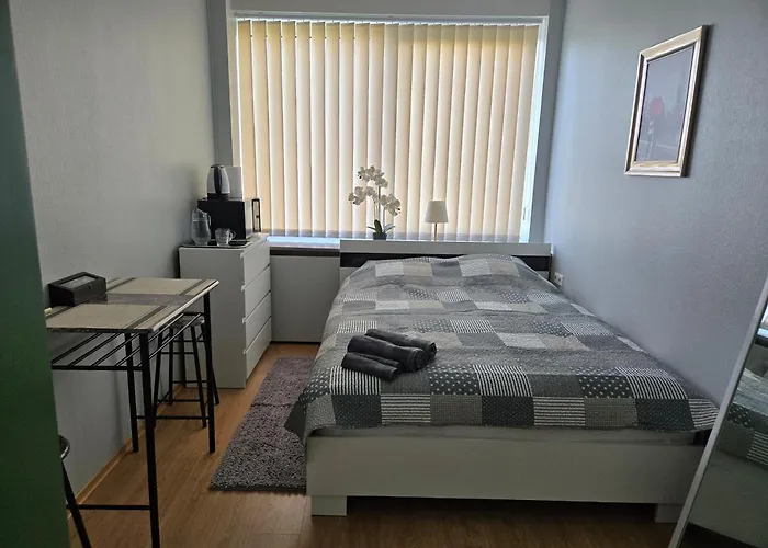 Hostel Transhostel Orhideja